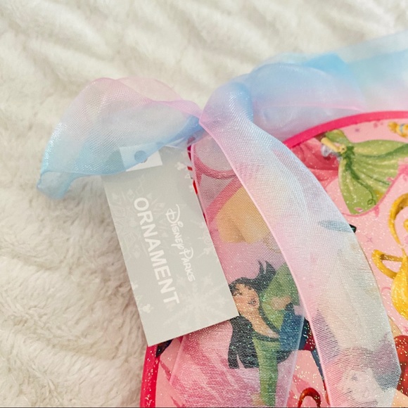 ππ large Disney Princess Glitter Ornament - Picture 5 of 6